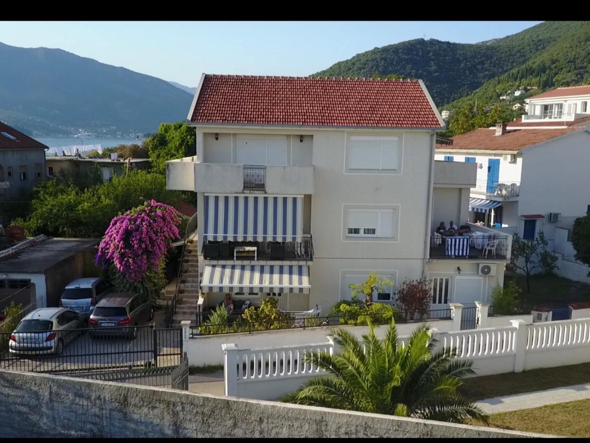 Apartments Pean Tivat Buitenkant foto